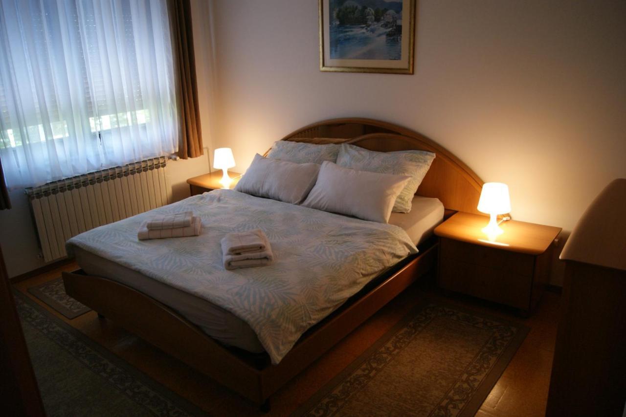 Apartment Lynx Korenica Buitenkant foto